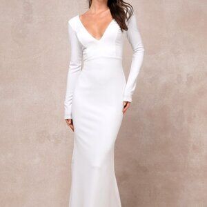 White Backless Long Sleeve Mermaid Wedding Dress –  Medium True to Size